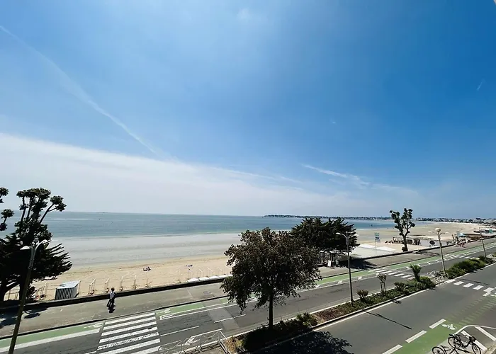 2 Pièces Avec Wifi Et Garage à - Fr-1-245-148 Appartement *